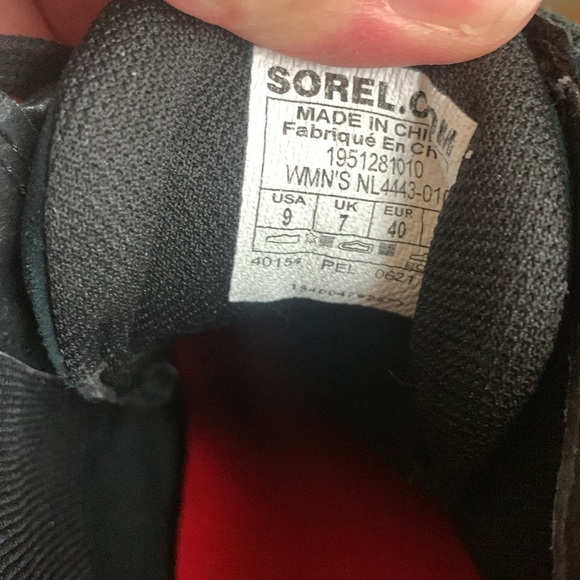 Woman’s Sorel Out N About black lace wedge boot. Size 9 ankle - Picture 8 of 11